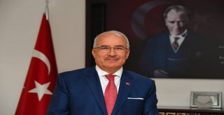 Başkan Kocamaz, ''11 Ayın Sultanı, Mübarek Ramazan Ayı'nın Bereketi Sofralarımıza, Sabrı Ve Huzuru Yüreklerimize Dolsun''
