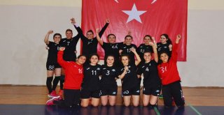 DİNÇSPOR’UN SULTANLARI BANDIRMA’YA GEÇİT VERMEDİ