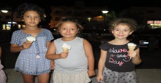 DONDURMA TIRI KKTC'DE GÖNÜLLERİ FETHETTİ