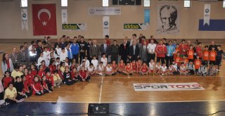 MÜTAREKE YILDIZLARI ÖDÜLLERİNE KAVUŞTU