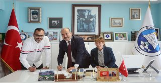 TAŞ MEKTEP İÇİN RESTORASYON SÖZLEŞMESİ İMZALANDI