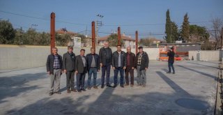 Sultaniye'ye modern pazar yeri