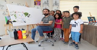 RESİM KURSU İLE HAYATLARINI RENKLENDİRDİLER