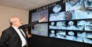Başkan Kafaoğlu trafik akışını inceledi.