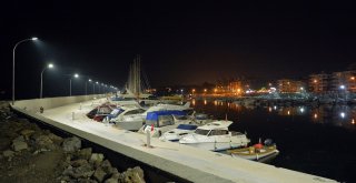 BALIKÇI BARINAĞI YENİ YÜZÜ İLE HİZMETTE