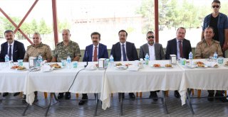 Şehitler için anma töreni düzenlendi