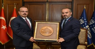 İlk ziyaret Büyükşehir'e