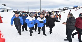 Zirve şenlikle ısındı