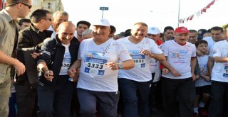 65 Bin Kişi Barış, Huzur Ve Kardeşlik İçin Koştu, Mersin Tek Yürek Oldu