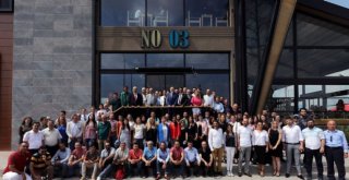 BASINLA KAHVALTIDA BULUŞTUK