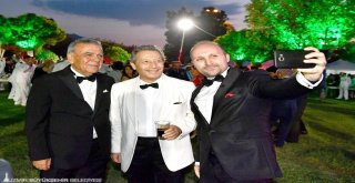 İzmir'in gecesi