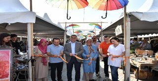 TASARIM PAZARI SÜRÜYOR