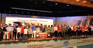 Büyükşehir'den Başarılı Sporculara 664 Bin 950 TL Ödül