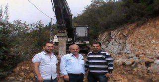 Dernekpazarı muhtarları Başkan Gümrükçüoğlu'na teşekkür etti