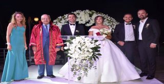 Başkan Albayrak Ekrem Mert ve Kseniya Çiftinin Düğün Törenine Katıldı