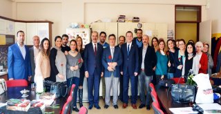BAŞKAN TÜRKYILMAZ,  ÖĞRETMENLERİ UNUTMADI!