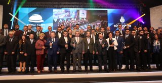 İBB TARAFINDAN VERİLEN 'KRİSTAL BARET ÖDÜLLERİ' SAHİPLERİNİ BULDU