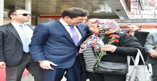 Başkan Hazinedar'dan Kadınlar Günü Sürprizi!