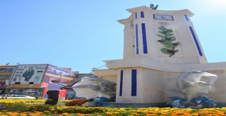 SAAT KULESİNE MAKYAJ