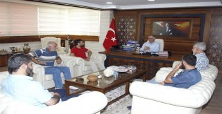 BAŞKAN ÇAĞLAYAN IHH'NIN YENİ YÖNETİMİNİ AĞIRLADI