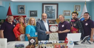 ÇATALCA BELEDİYE HEYETİNDEN TÜRKYILMAZ’A TEŞEKKÜR ZİYARETİ