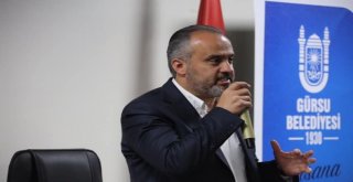 BAŞKAN IŞIK 'GENÇLERİMİZİN HAYALLERİNE GİDEN YOLU AYDINLATMAYA ÇALIŞIYORUZ'
