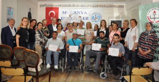 BAŞKAN TÜRKYILMAZ, FİLOGRAFİ KURSUNA KATILAN KURSİYERLERE SERTİFİKALARINI VERDİ