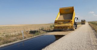 KIRSALDA SATHİ KAPLAMA ÇALIŞMALARI DEVAM EDİYOR