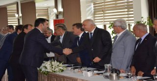 Belediye Başkanımız İrfan Tatlıoğlu, Çevre ve Şehircilik Bakanlığımızın düzenlediği istişare toplantısına katıldı