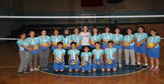 Yaz Spor Okulu’nda 3 Bin 500 Öğrenci Eğitim Alıyor