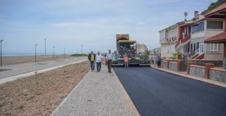 Karacabey Belediyesi'nden tatil beldesi Yeniköy'de hummalı çalışma