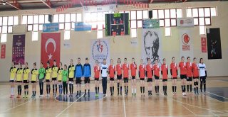 SULTANLAR FİNALLER ÖNCESİ MORAL BULDU