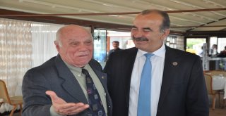 BAŞKAN TÜRKYILMAZ, KÖY ENSTİTÜLÜLERİ UNUTMADI!