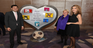 14 Ünlü, 14 Kalp, 14 Şubat!