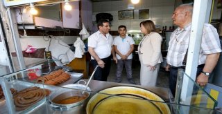 BAŞKAN ŞAHİN, GAZİANTEP'TEN HACI ADAYLARINI UĞURLADI