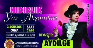 YAZ AKŞAMLARINDA SAHNE SIRASI AYDİLGE´DE