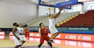 Dev Adamlar Kupada Yalova'yı Geçti