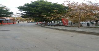 SOKAKLARA YENİ KALDIRIMLAR YAPILIYOR
