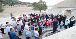 Binlerce Arnavutköylü Çanakkale’de