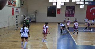 DİNÇSPOR’U TUTABİLENE AŞK OLSUN!