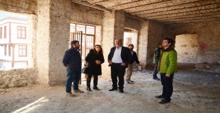 MUDANYA’NIN ASIRLIK DEĞERİ TAŞ MEKTEP 2018’DE TAMAMLANACAK