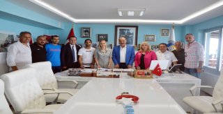 DİNÇSPOR YENİ TRANSFERLERLE GÜCÜNE GÜÇ KATIYOR