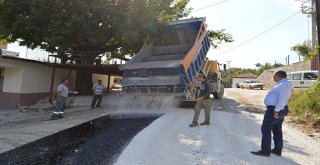 Kaş Doğantaş grup yolu asfaltlanıyor