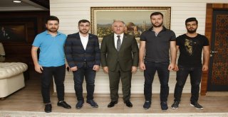 BAŞKAN ÇAĞLAYAN TÜGVA YÖNETİMİNİ AĞIRLADI