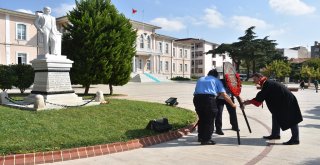 Başkan Kadir Albayrak Çelenk Sunma Törenine Katıldı