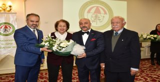 Huzura destek verenler buluştu
