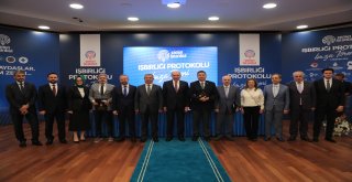 İBB, 'ZEMİN İSTANBUL' İÇİN TÜRKİYE'NİN ÖNDE GELEN ÜÇ ÜNİVERSİTESİ İLE PROTOKOL İMZALADI