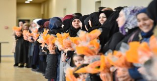 ANKARA BÜYÜKŞEHİR'DEN MÜLTECİ KADINLARA MORAL ÇİÇEĞİ