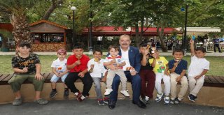 BAYRAM ŞEKERLERİ BAŞKAN TÜRKYILMAZ’DAN