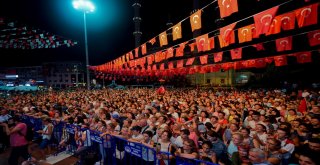 Maltepe'de Zafer Bayramı coşkusu